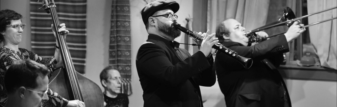 MICHAEL WINOGRAD AND THE HONORABLE MENTSHN // 4PM