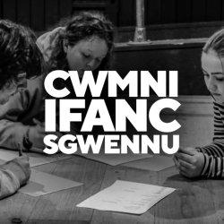 Cwmni Ifanc: Sgwennu [Tymor 1]