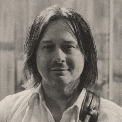 Les Thomas: Australian singer-songwriter and storyteller
