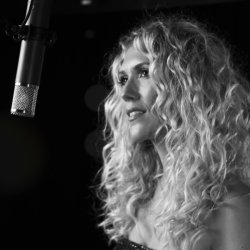 Nancy May - A Concert by Candlelight