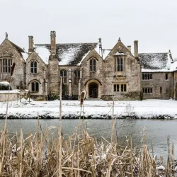 Wreath Making Workshop at Great Chalfield Manor