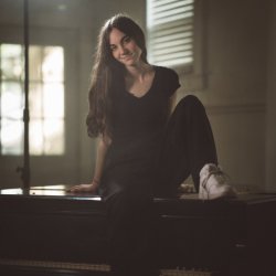 Naomi Gray | Live Concert at Logan Street Theater