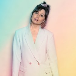Lucienne Lardenoye