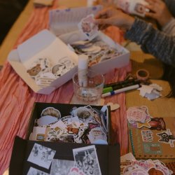 STICKER + SCRAPBOOKING