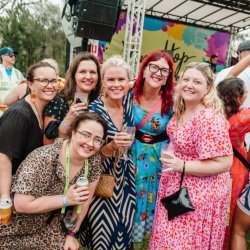 Mums Who Vinehop