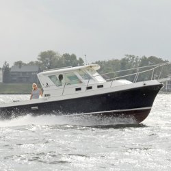 Albin 28 Power Boat