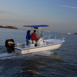 Center Console 19 Power Boat