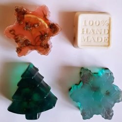 Christmas Soap-Making: Family Soap workshop