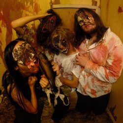Halloween Freakshow - Dire Thorns Grimsby Headliner