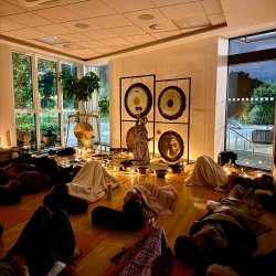 OMNOM Birmingham - Extended Gong Bath/Sound Healing and Oil Anointing