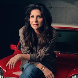 Tammy Pescatelli   Oct 9-10