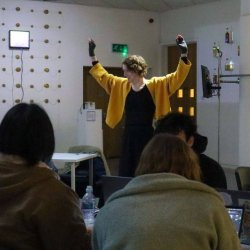 Noisy Spaces: Embodiment, Technology and Public Space