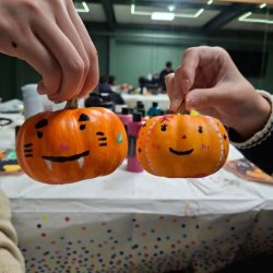 Mindful Pumpkin Painting Session