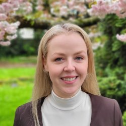 Headshot of speaker Dr Emily Barnes of Trinity College Dublin