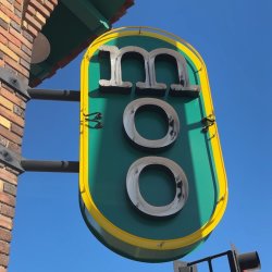 Mahj School at Moo