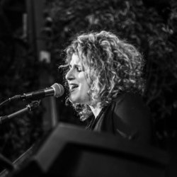 Lara Eidi & Anthony Fort: The Living Songbook
