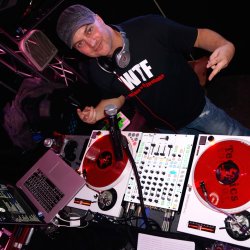 DJ AJ Fresh - Downstairs in 1180