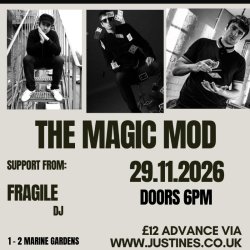The Magic Mod - live magic performance with Fragile DJ