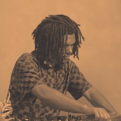 Grounded Live with Shai-lo