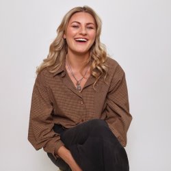How To Become A Freelance Copywriter – And Get Your First Clients
