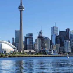 $99-$129-SPE-ICE with Destination Toronto & Tourist Attraction (CN Tower or Ripleys Aquarium)