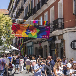 CHUECA. Un barrio con ORGULLO