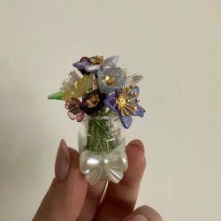MINI BEADED FLOWER BOUQUETS
