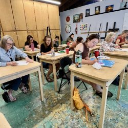 Class | Maggie M's Beginning Art for Adults