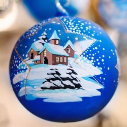 Paint Your Own Christmas Bauble