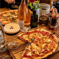 The Point × Bar Buoy:  Pizza & Cocktails Night