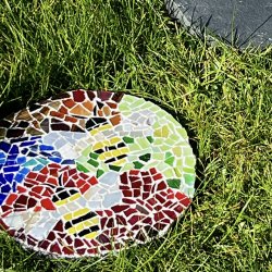 Mosaic Stepping stone workshop