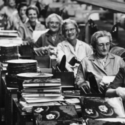 Women in Early Recorded Sound: Performance, Archives, Technologies
