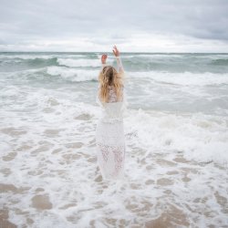 WILD CREATRIX - A Midsummer Morning Invitation for Women