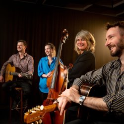 KiWi Jazz Lounge präsentiert: Julia Hornung Trio feat. Aurore Voilque