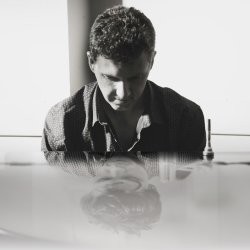 Robin Phillips Sings & Plays: Chet Baker