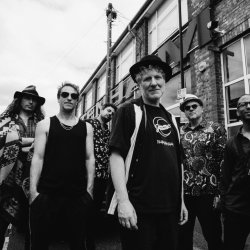 Dom Pipkin & The Ikos