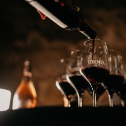 An Evening of Spanish Rioja Wine & Canapés at El Pirata Mayfair