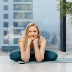 Wake Up Your Body: Early Morning Yoga