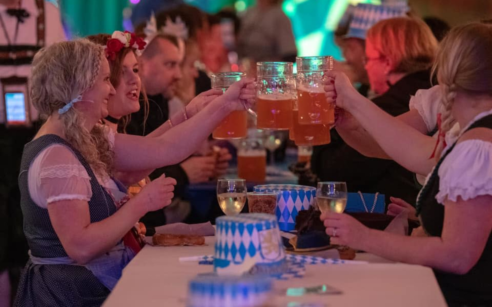 Folks saying prost!