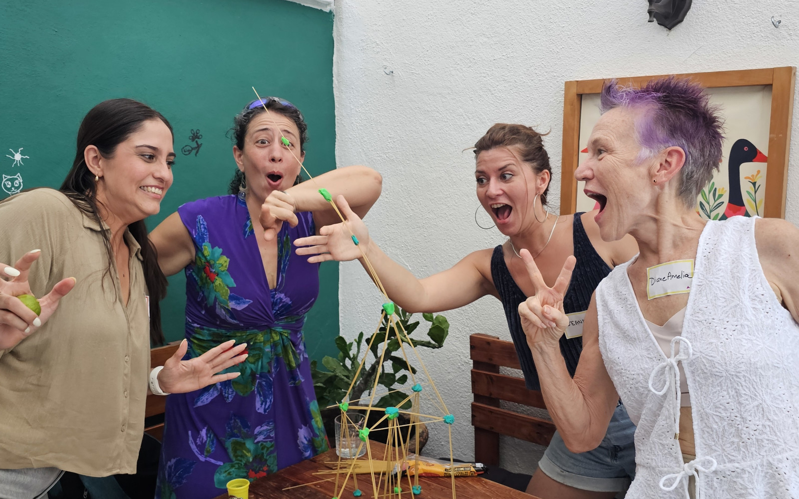 More Than Small Talk: Social Club - Backstage Pass (Espanol y Ingles)