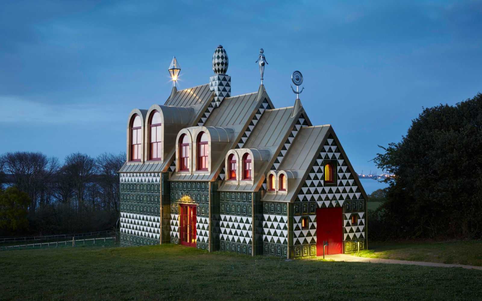 Harry C J Wix x New Street Market presents: How to Enjoy Architecture: A Talk by Charles Holland