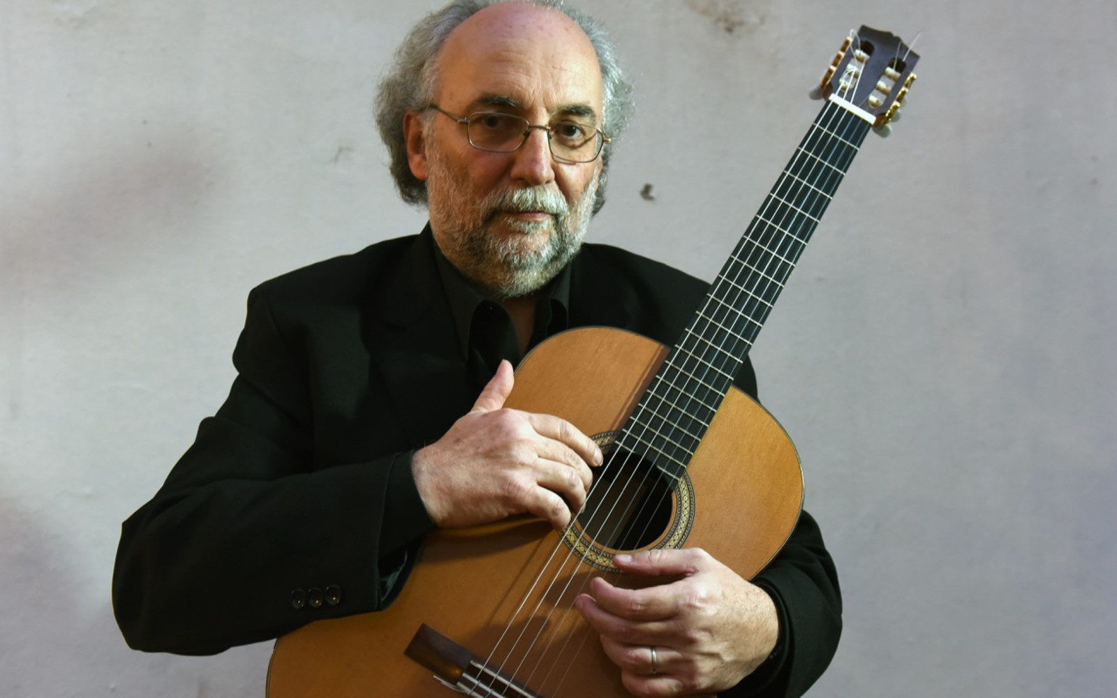 Maximo Diego Pujol - Vancouver Classical Guitar Festival