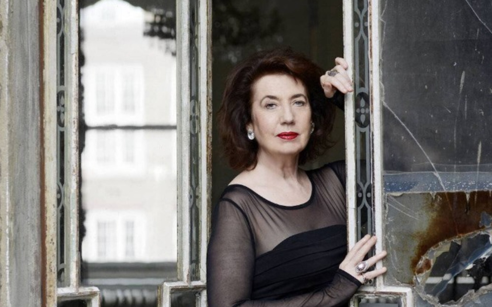 IMOGEN COOPER, piano