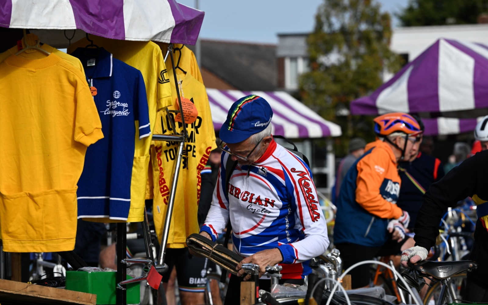Simpson Retro Cycling Market - Trader Stalls