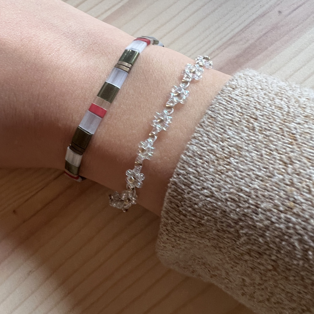 Daisy Chain Bracelet Workshop