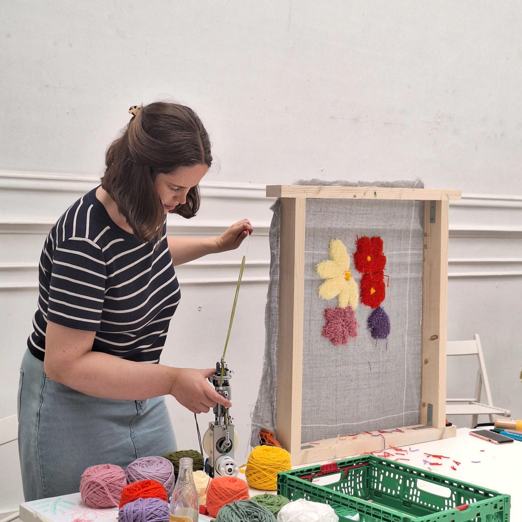 Workshop tufting