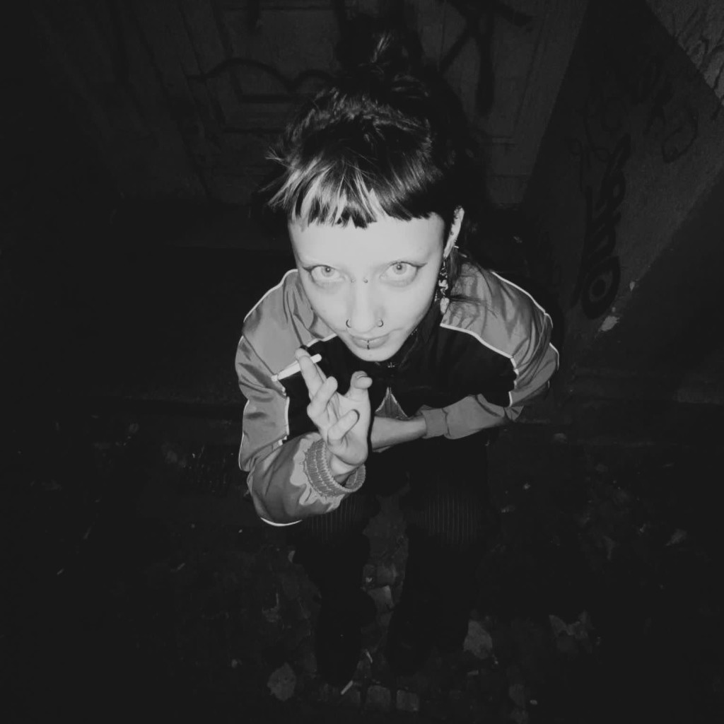 Medea Projekt: Cosey Mueller + F.T.F (far too frail) + Dilunar + Tau Ceti + bis.danni