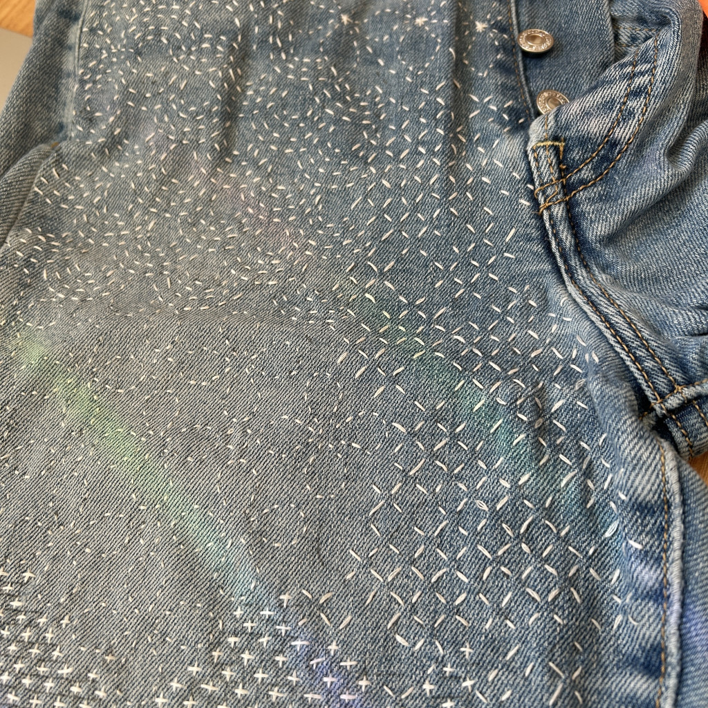 MCreativeJ - Sashiko Style Visible Mending