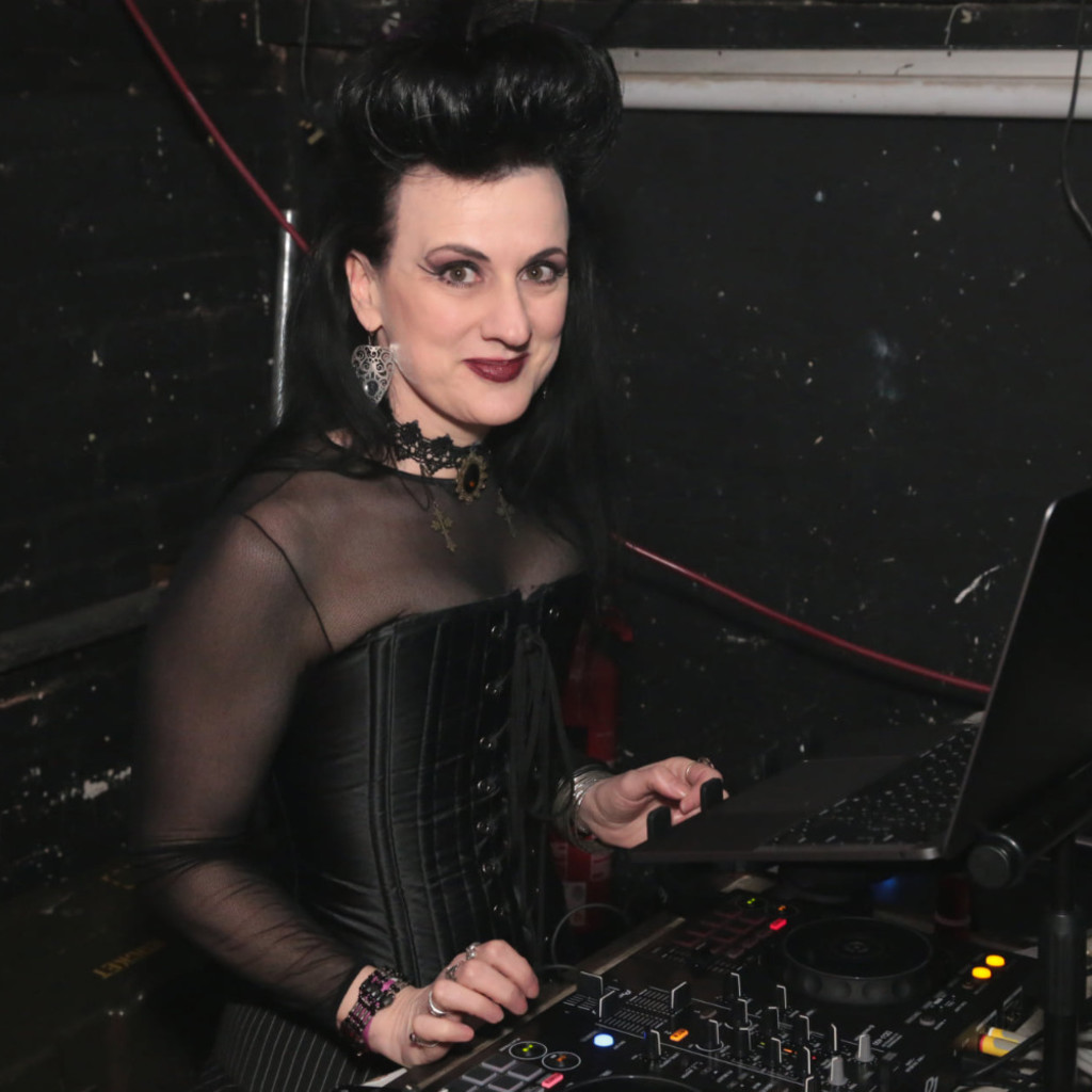 FISHNETS DEBUT IN TORONTO: New Goth, Alternative, Post Punk, Dark Wave and more!