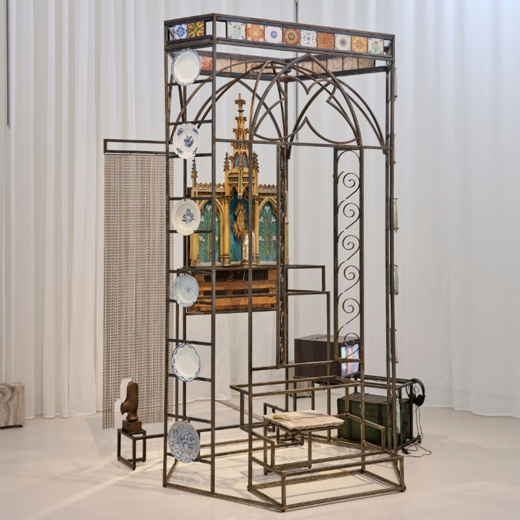 The Crowns and the Chapel - Artist talk, film en concert